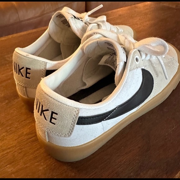 Nike Grant Taylor Size 8 - Picture 3 of 7